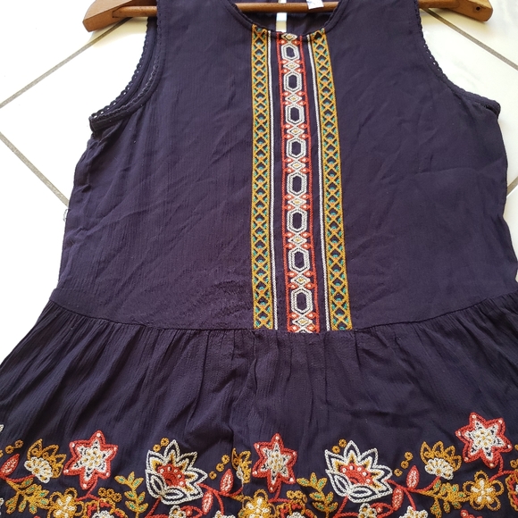 Alya 💜 Boho Top Tunic Embroidered Floral Contrast - Picture 3 of 8